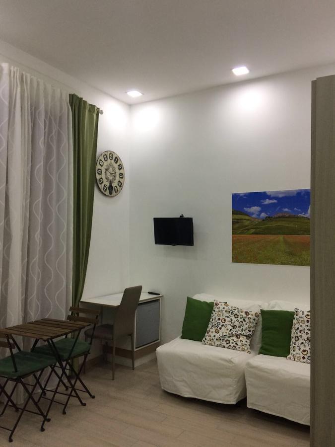 Decumani Prestige Bed and Breakfast Νάπολη Εξωτερικό φωτογραφία